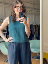 VERA (Midnight Green)