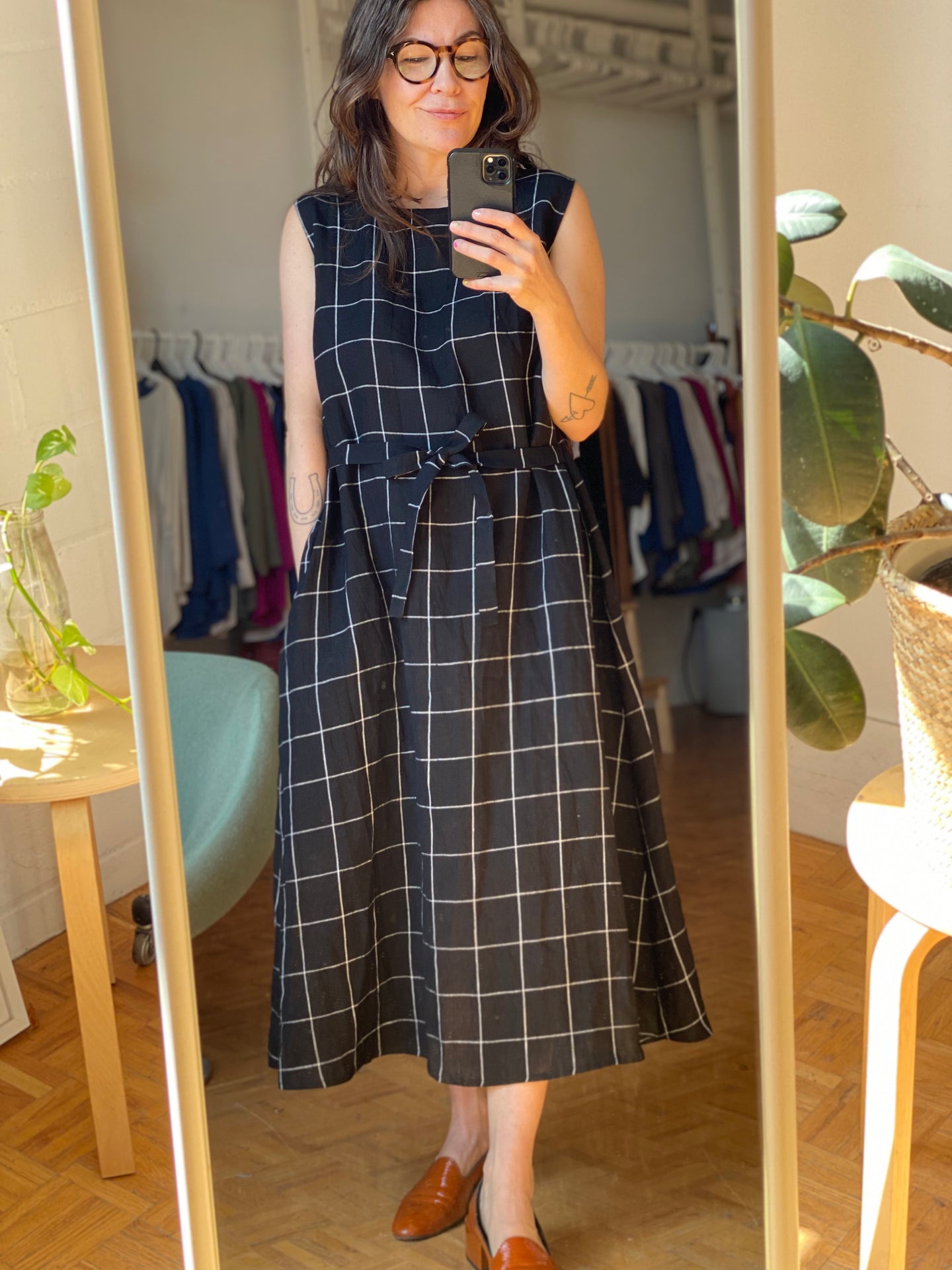 WINDOWPANE SHESHE DRESS (Black)