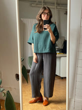 EASY V (Midnight Green)